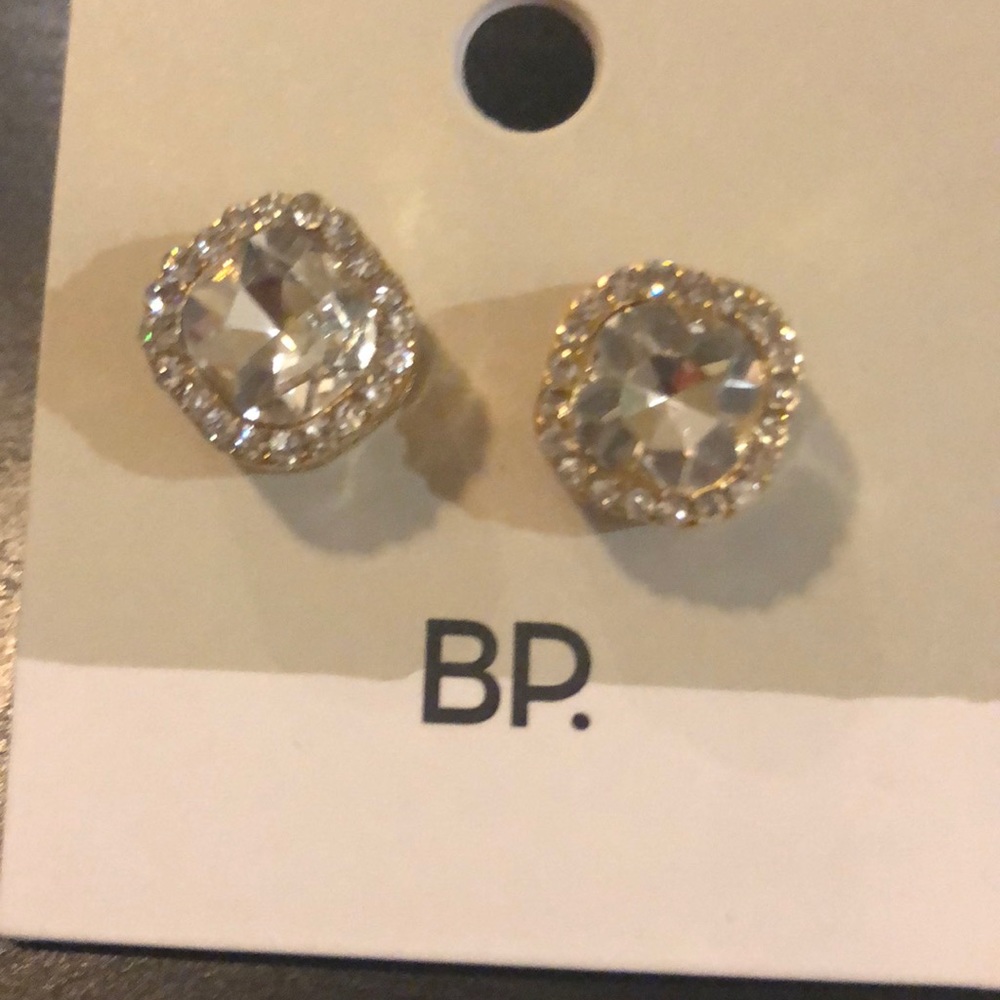 NWT Square Stud Earrings